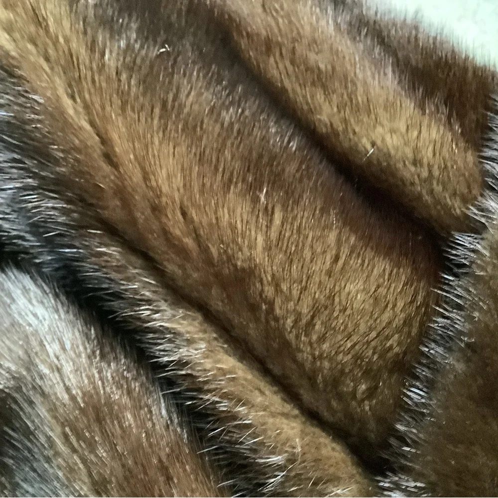 Vintage Genuine fur ( mink? ) jacket .  Small? - Picture 12 of 12